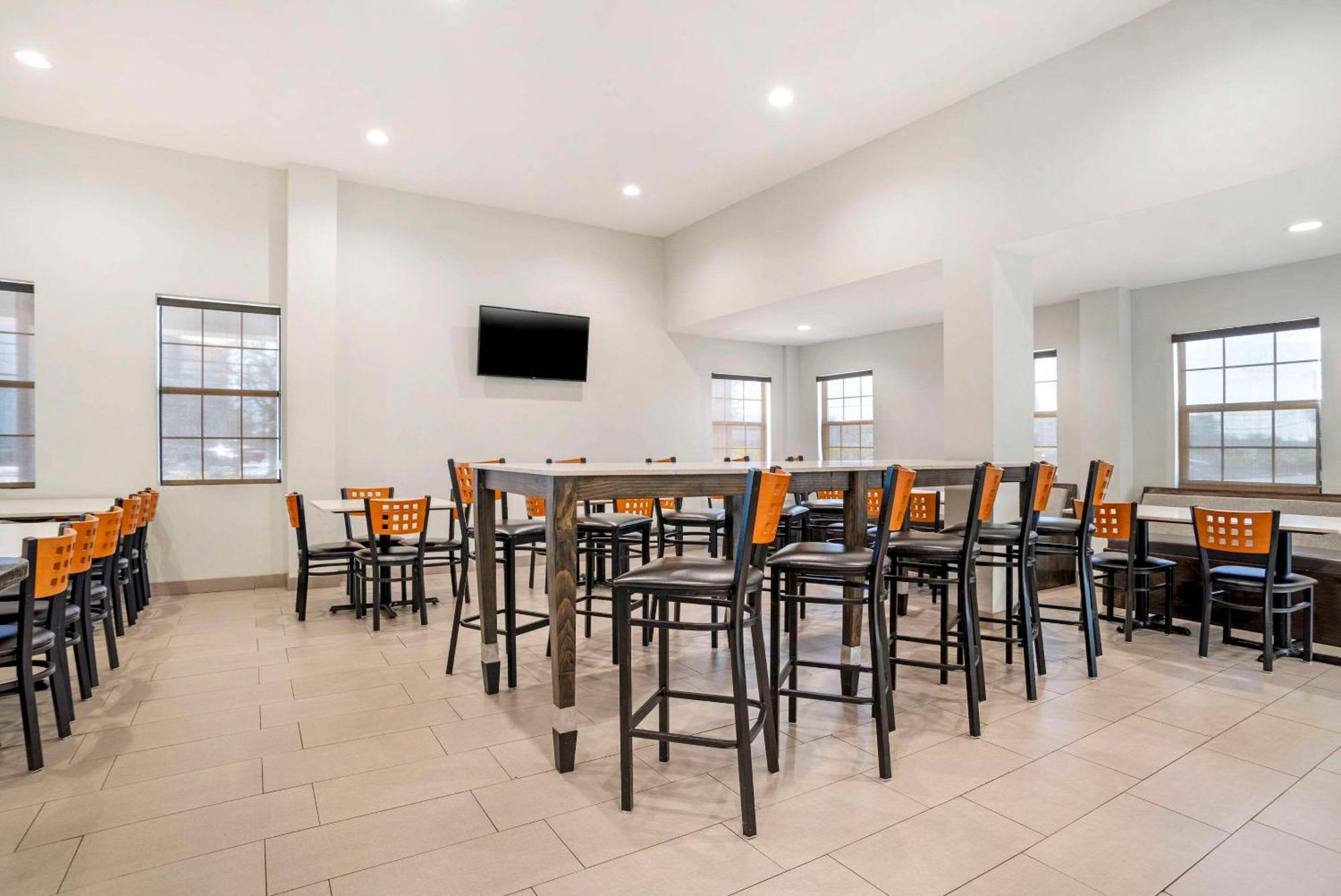 Quality Inn & Conference Center Panama City Ngoại thất bức ảnh