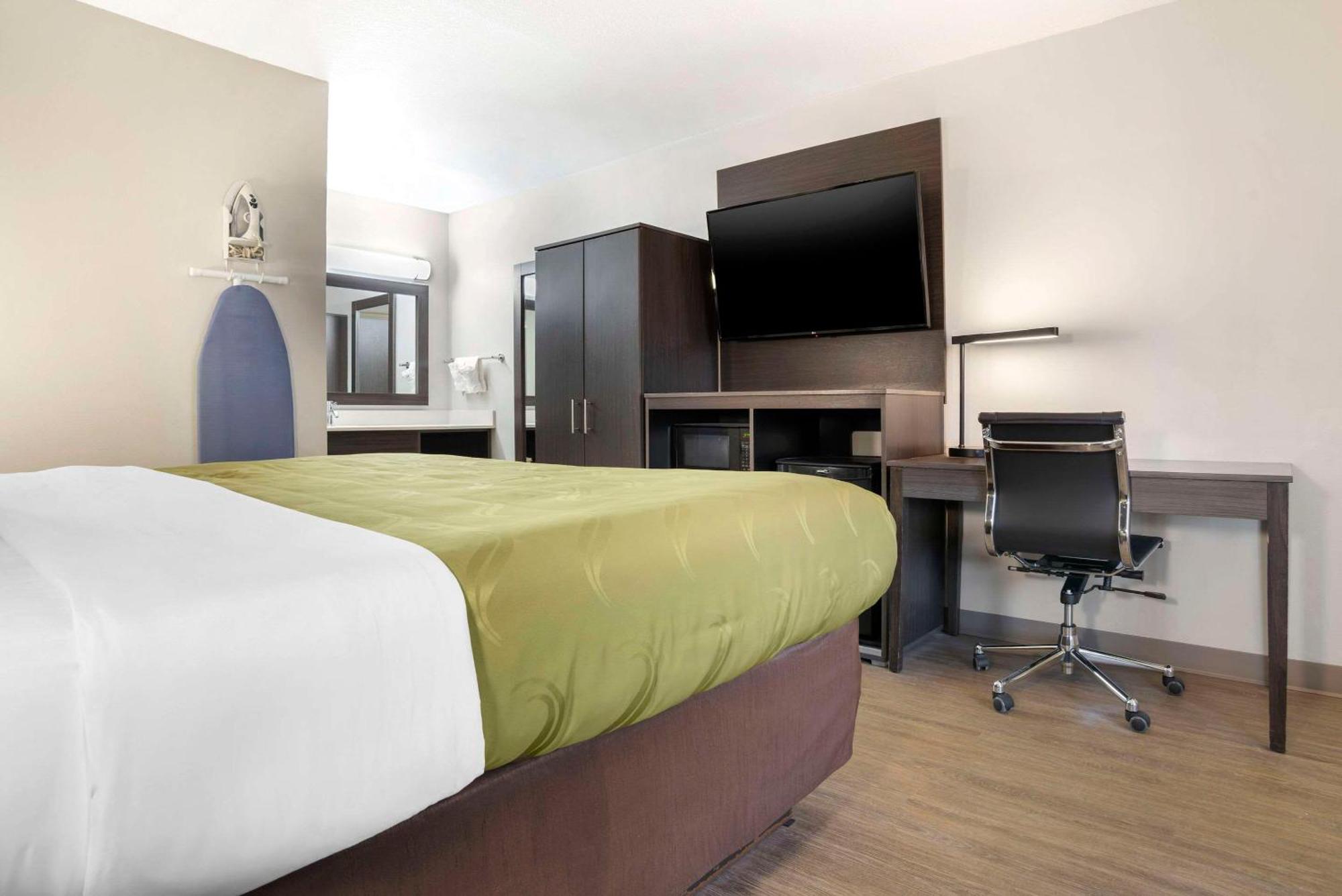 Quality Inn & Conference Center Panama City Ngoại thất bức ảnh