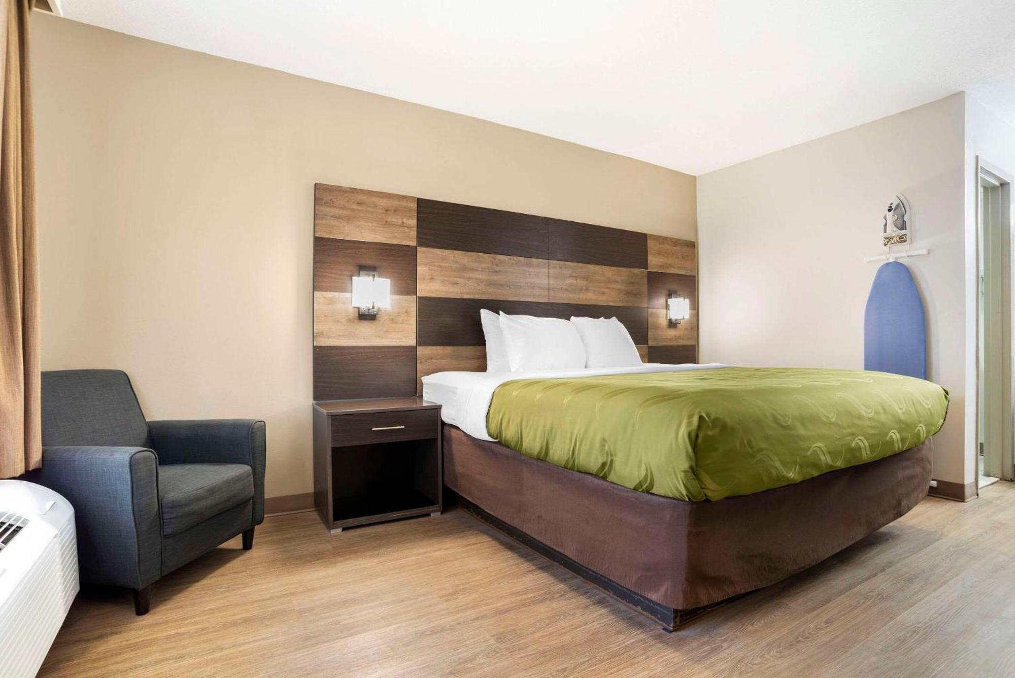 Quality Inn & Conference Center Panama City Ngoại thất bức ảnh
